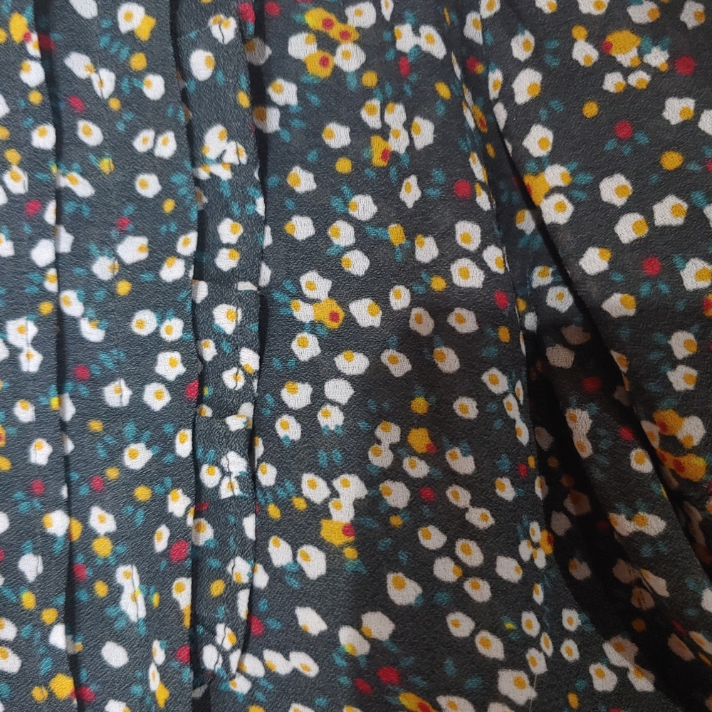 Loft Long Sleeve Shirt, size XS Petite - Picture 3 of 5